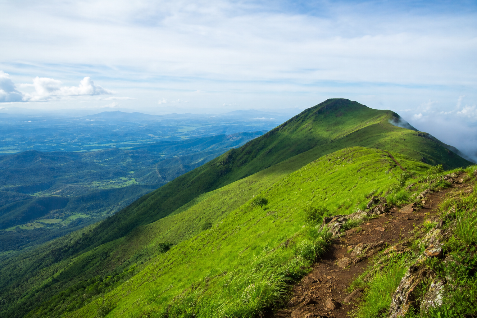 Deomali Peak viewpoint in Koraput, Odisha